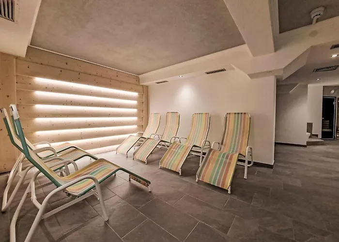 Dreizimmer- By Interhome * 考恩台尔