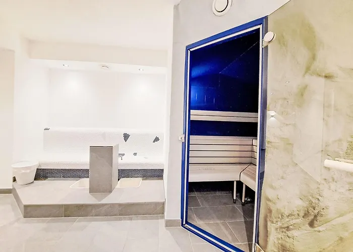 Dreizimmer- By Interhome